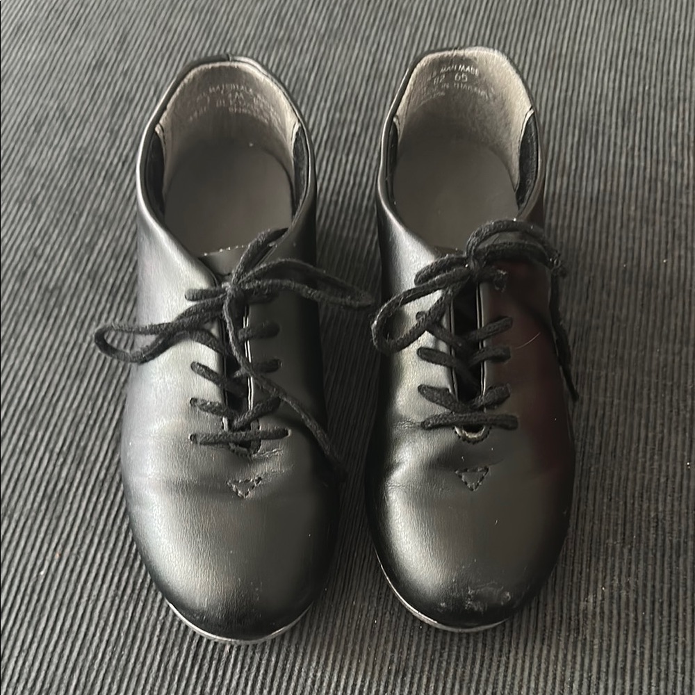 Capezio Black Tap Dance Shoes